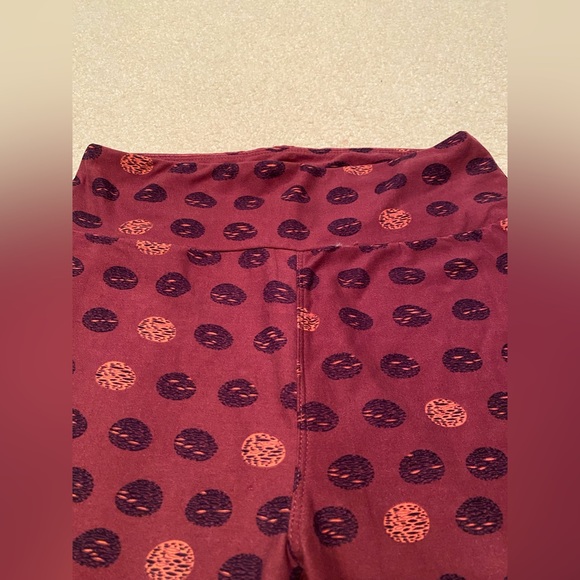 LuLaRoe Leggings - Picture 2 of 2